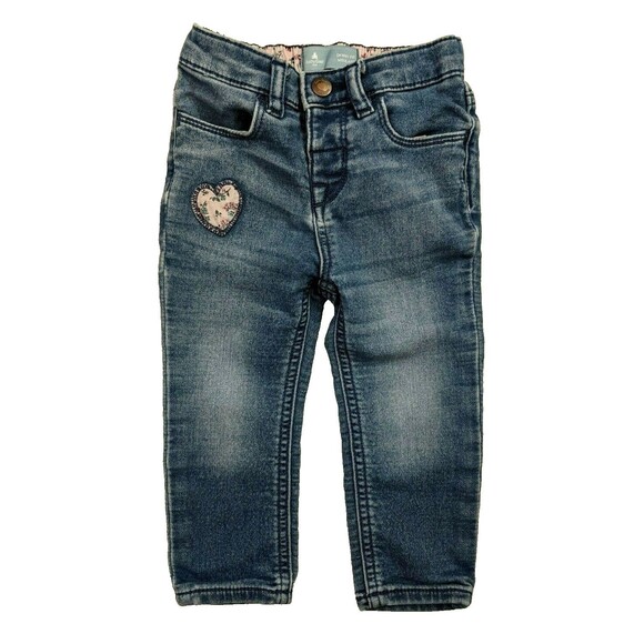 Baby GAP Skinny Jeans w Heart Applique  Toddler Girls 18-24 mo  Soft Denim Knit - Picture 1 of 9
